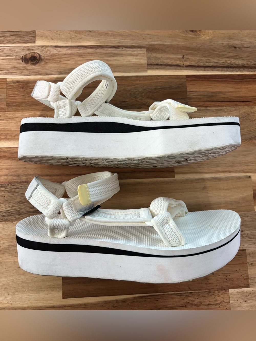 Teva Flatform Sandals - Picture 3 of 10